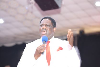 06/11/2022